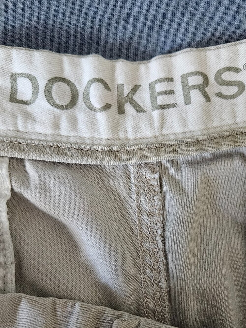 Dockers Classic Khaki Casual Chino 34 Shorts - Picture 5 of 6